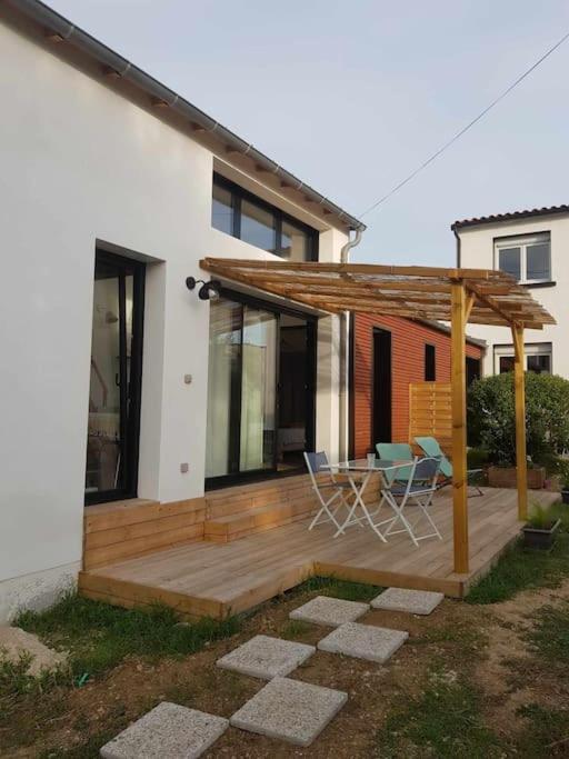 Notre Petite Maison La Rochelle  Bagian luar foto